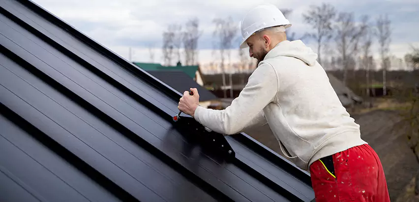 Professional Corrugated Roofing Repair Services in Hanover, WI