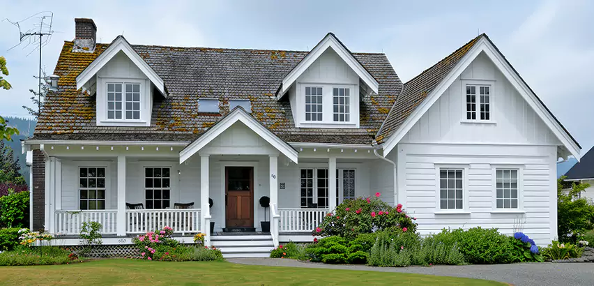 Professional Roofing and Siding Services in Hanover, WI