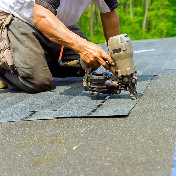 Why Hanover, WI Homeowners Rely on Hanover Roofing Company for Shingle Roof Repair?